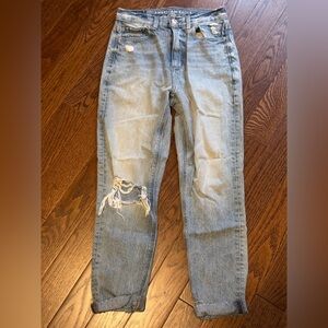 American Eagle Mom Jeans